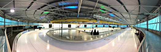 Panoramaaufnahme in der Ireen-Wüst-Eishalle in Tilburg